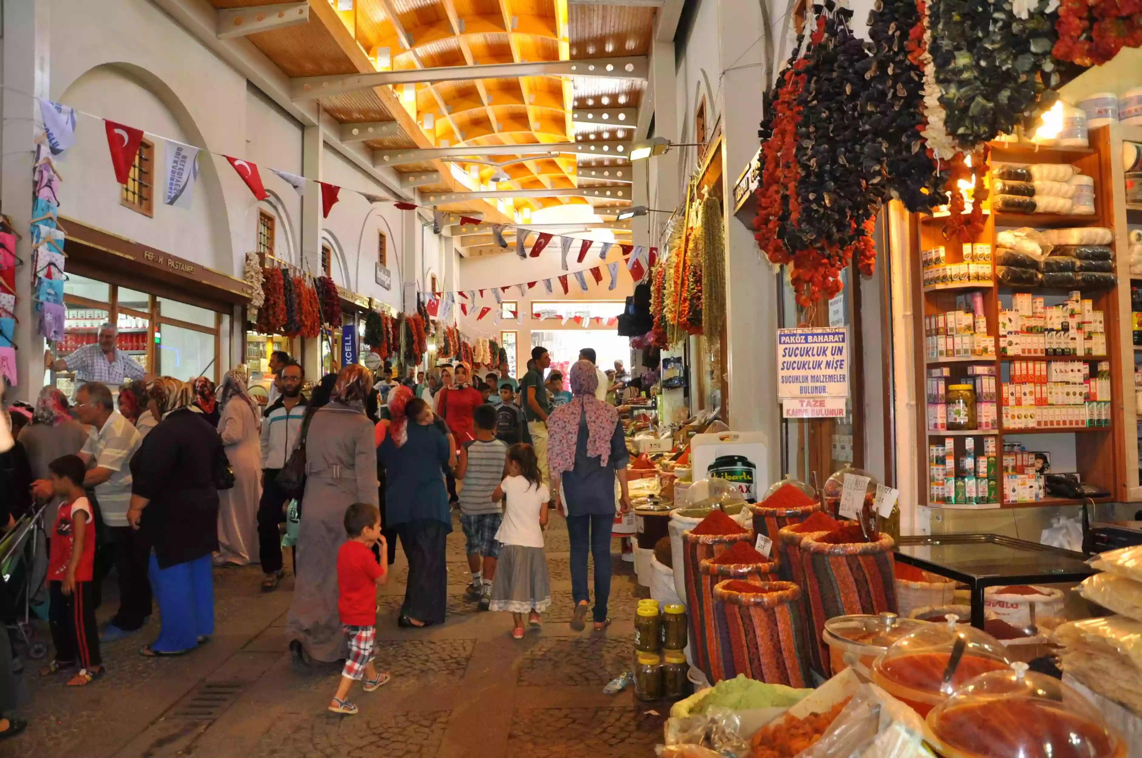 Tarihi Maraş Çarşısı