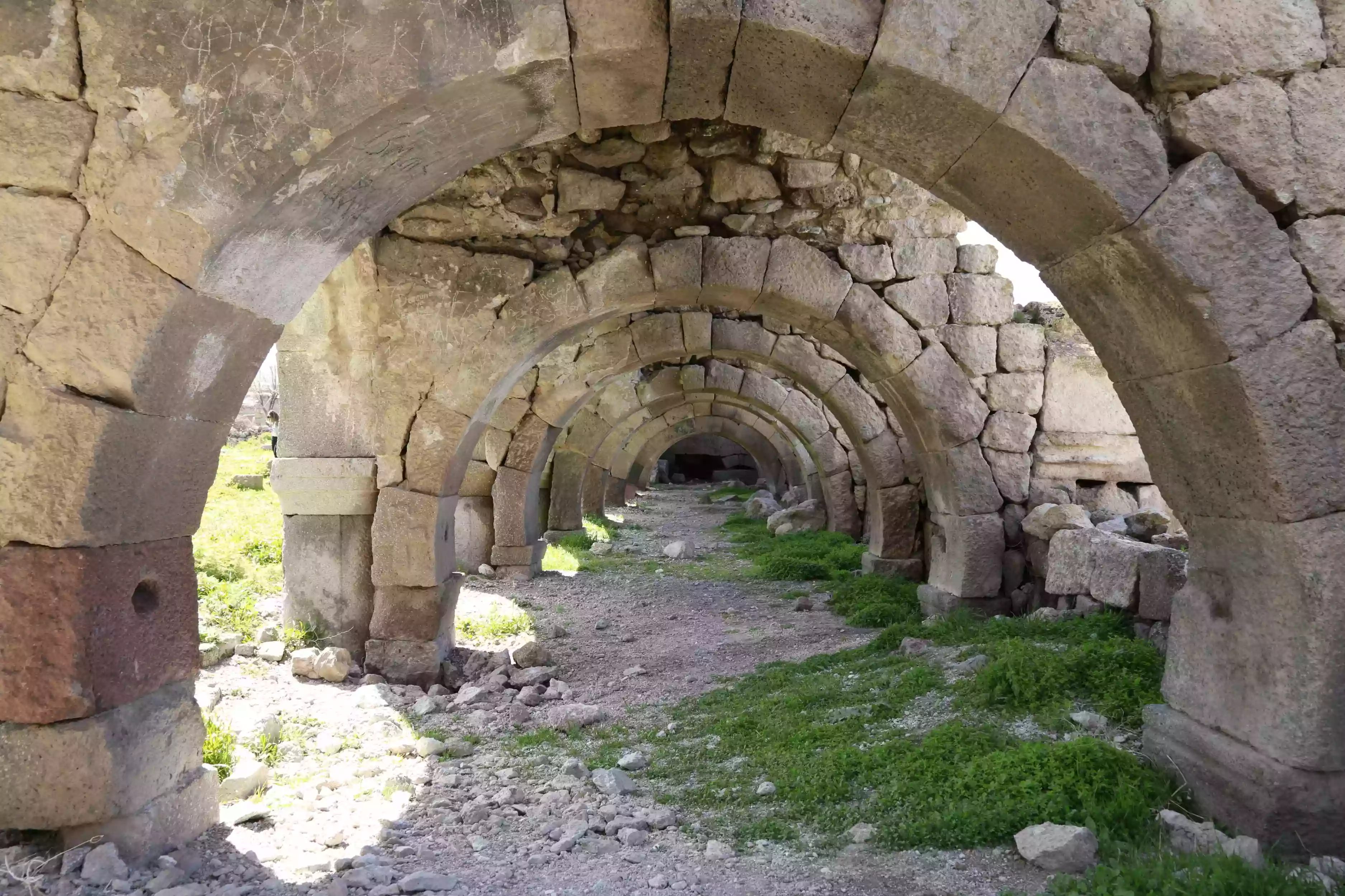Karaman Karadağ Binbir Kilise 