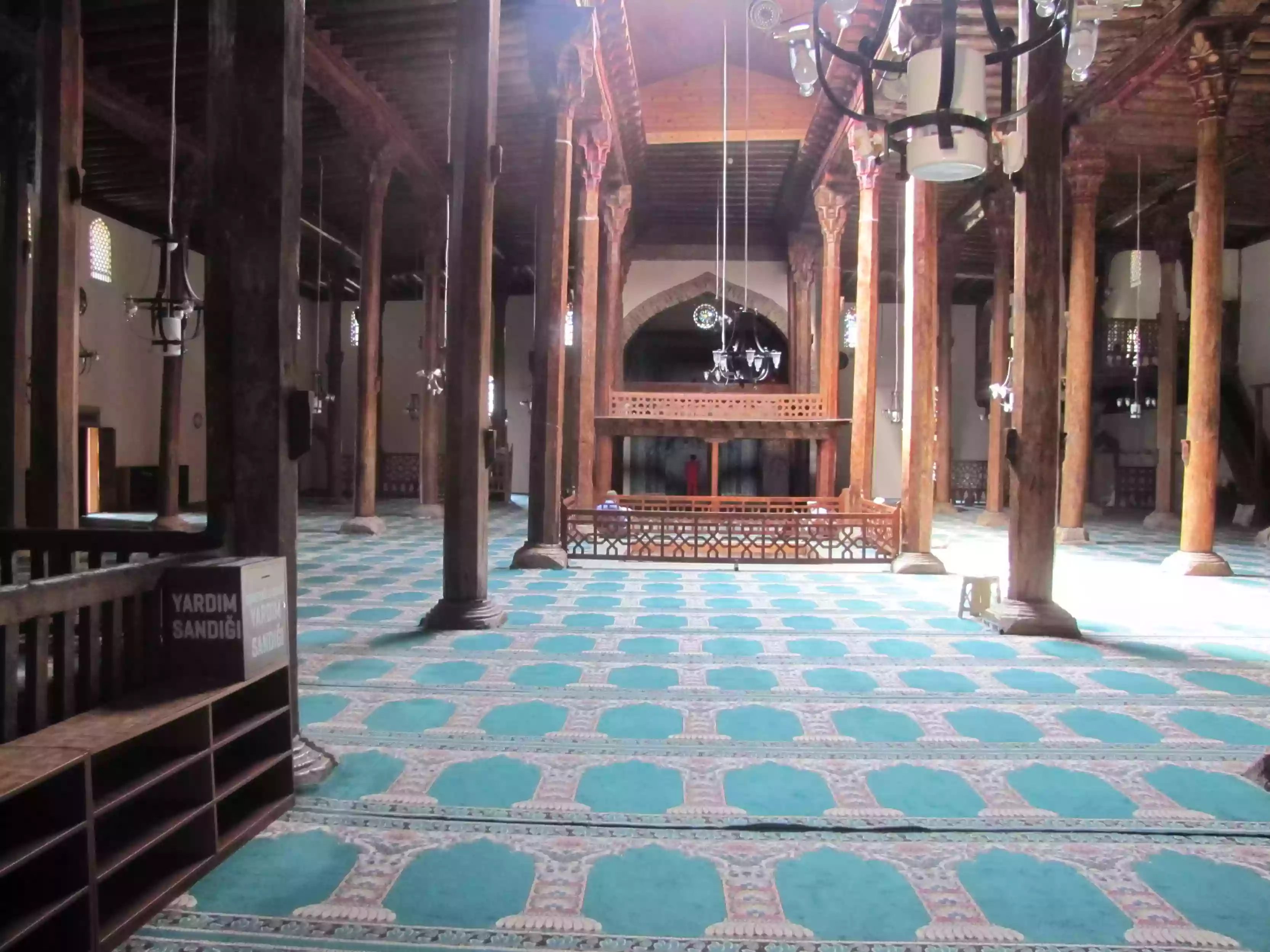 Eşrefoğlu Camii