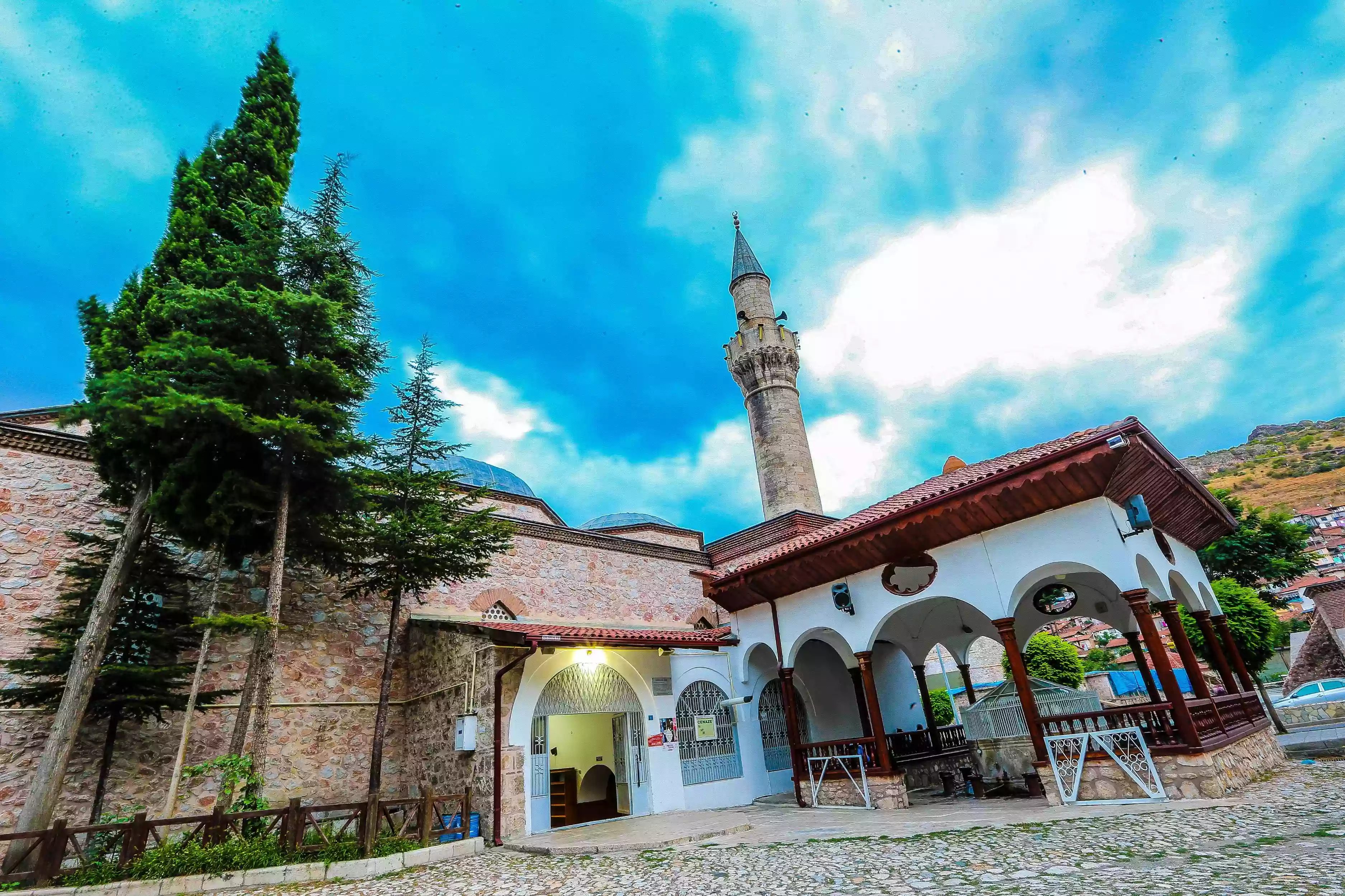 Takyeciler Camii