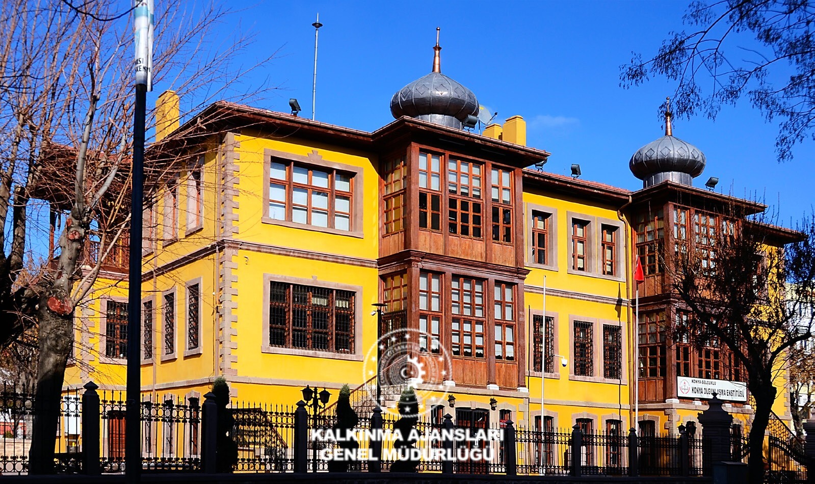 Kız Olgunlaşma Enstitüsü