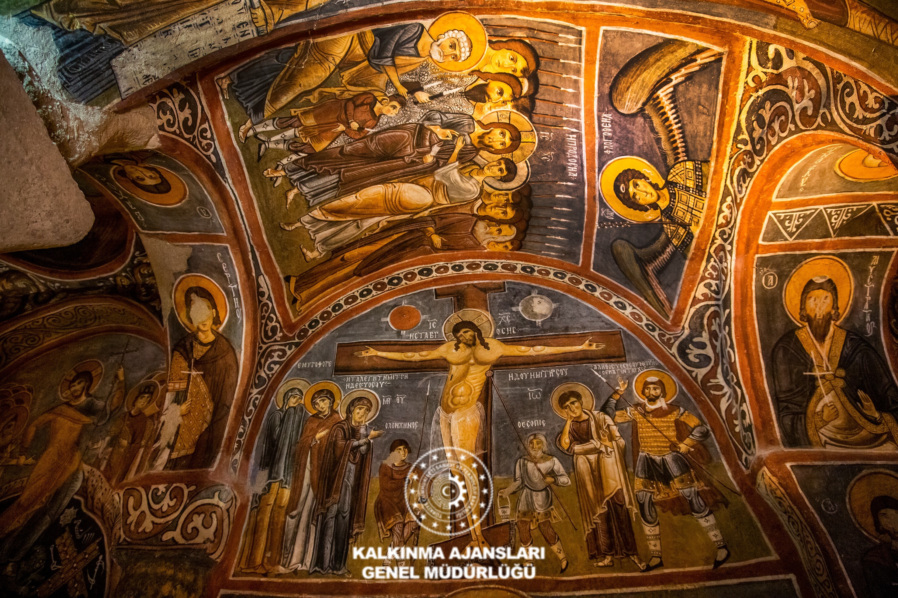 Karanlık Kilise