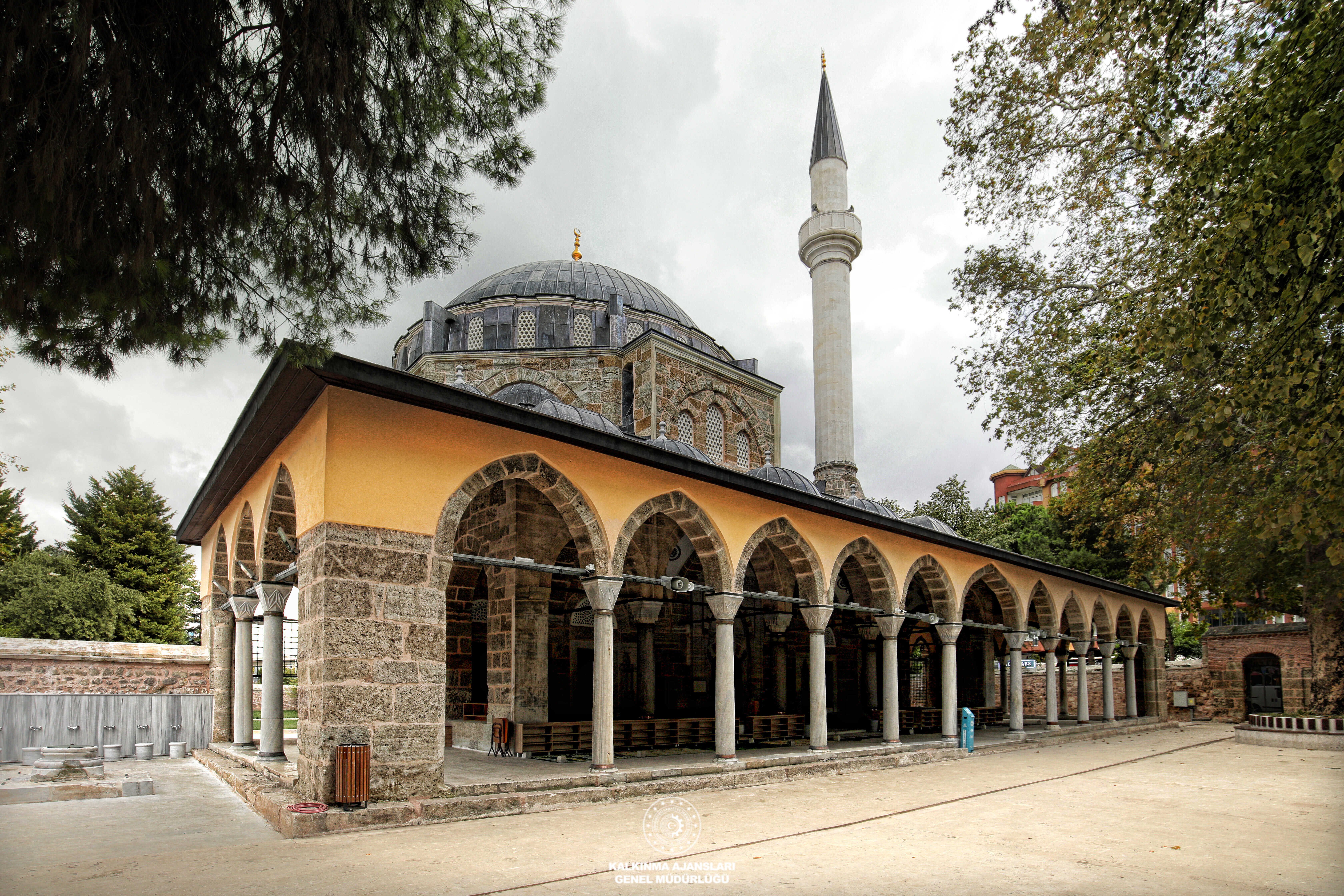Pertev Mehmet Paşa Camii